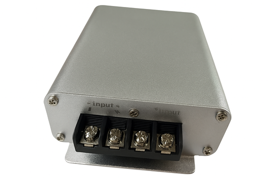 Inversor de corriente  B40-24-12A 24VDC a 12VDC